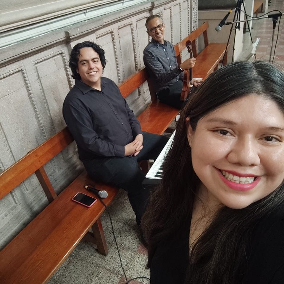 Ensamble Amadeus en ceremonia religiosa